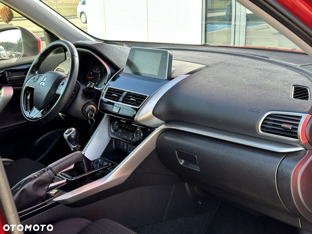 Mitsubishi Eclipse Cross 1.5 T-MIVEC 2WD Spirit - 17