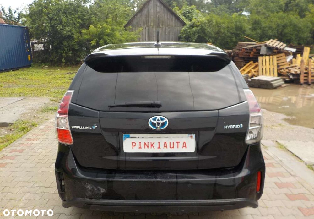 Toyota Prius+ - 10