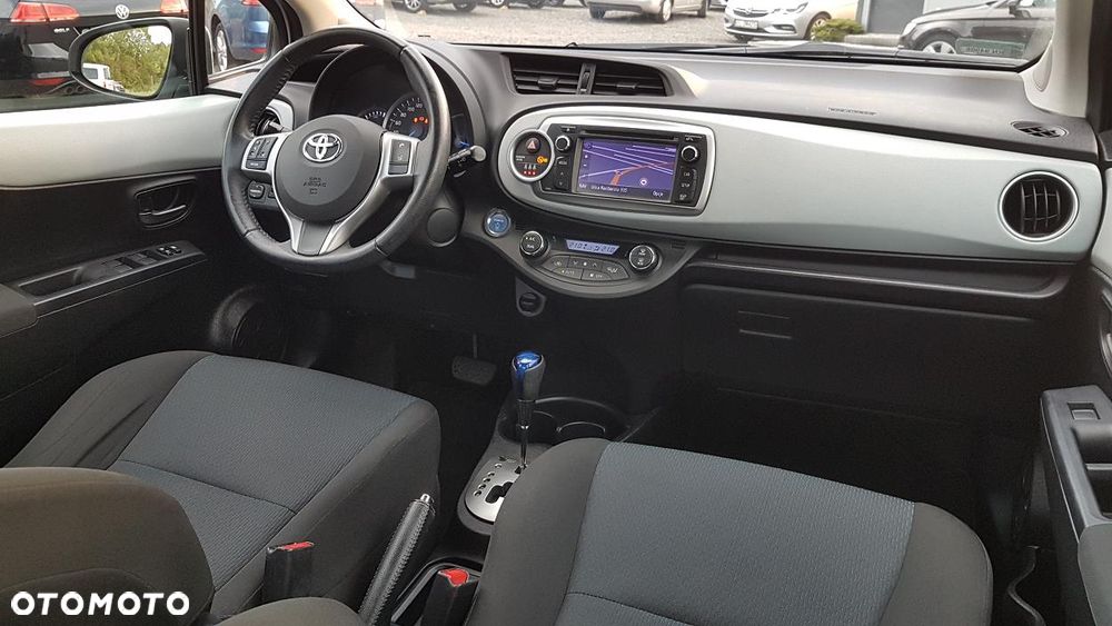 Toyota Yaris 1.5 VVT-i Style Selection - 17
