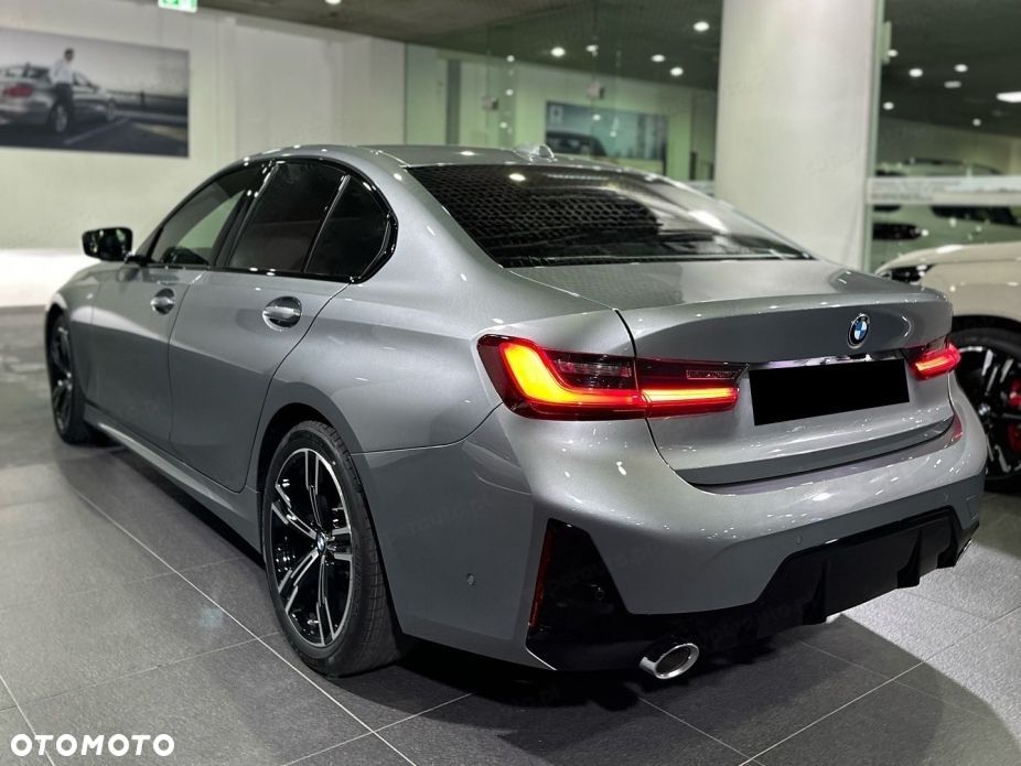 BMW Seria 3 320i M Sport - 3