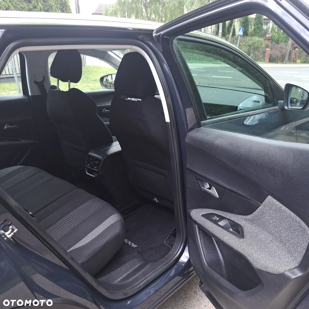 Peugeot 3008 1.2 PureTech Active S&S - 8