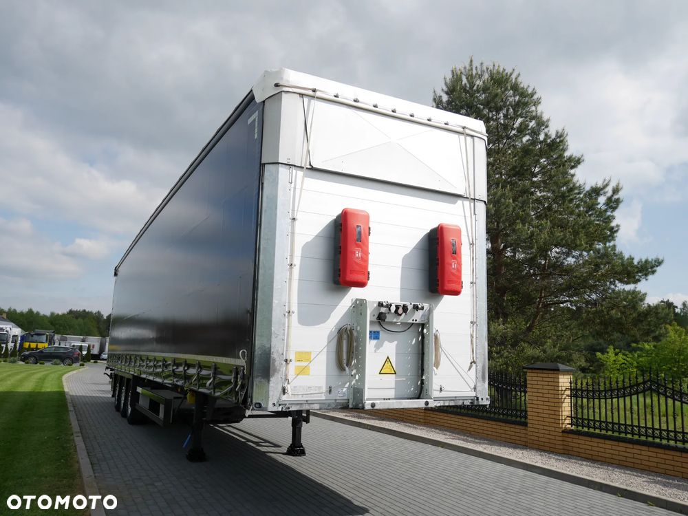 Schmitz Cargobull VARIOS Standard/Mega Dach podnoszony - 13