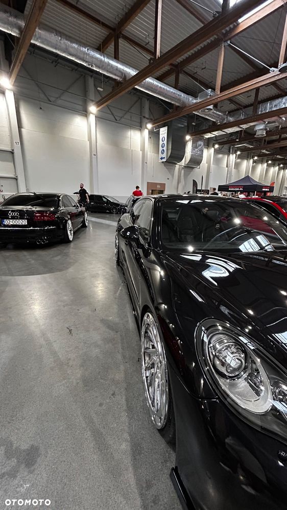 Porsche Panamera 4S - 20