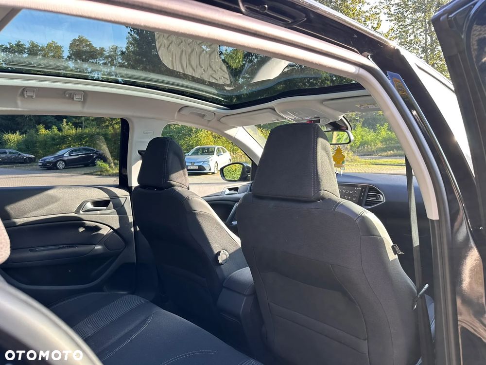 Peugeot 308 1.6 BlueHDi Allure S&S - 8