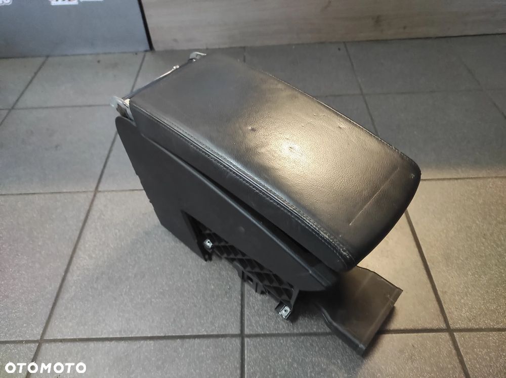 VW PASSAT B6 B7 PODŁOKIETNIK SKÓRZANY CAŁY WYSYŁKA !!!!!!! - 1