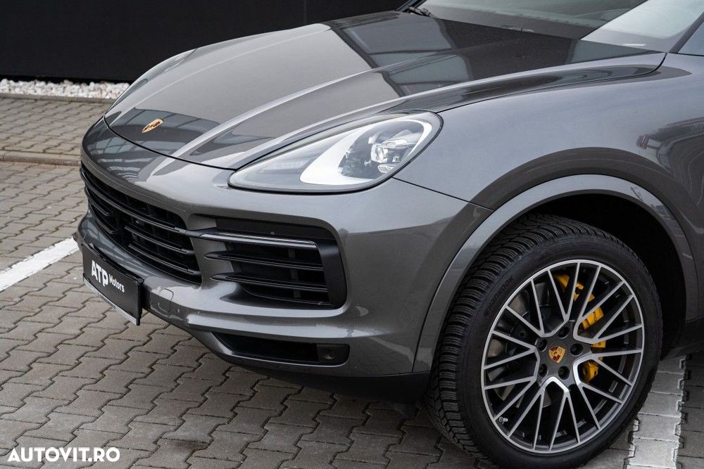 Porsche Cayenne - 10