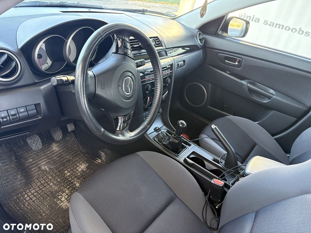 Mazda 3 - 8