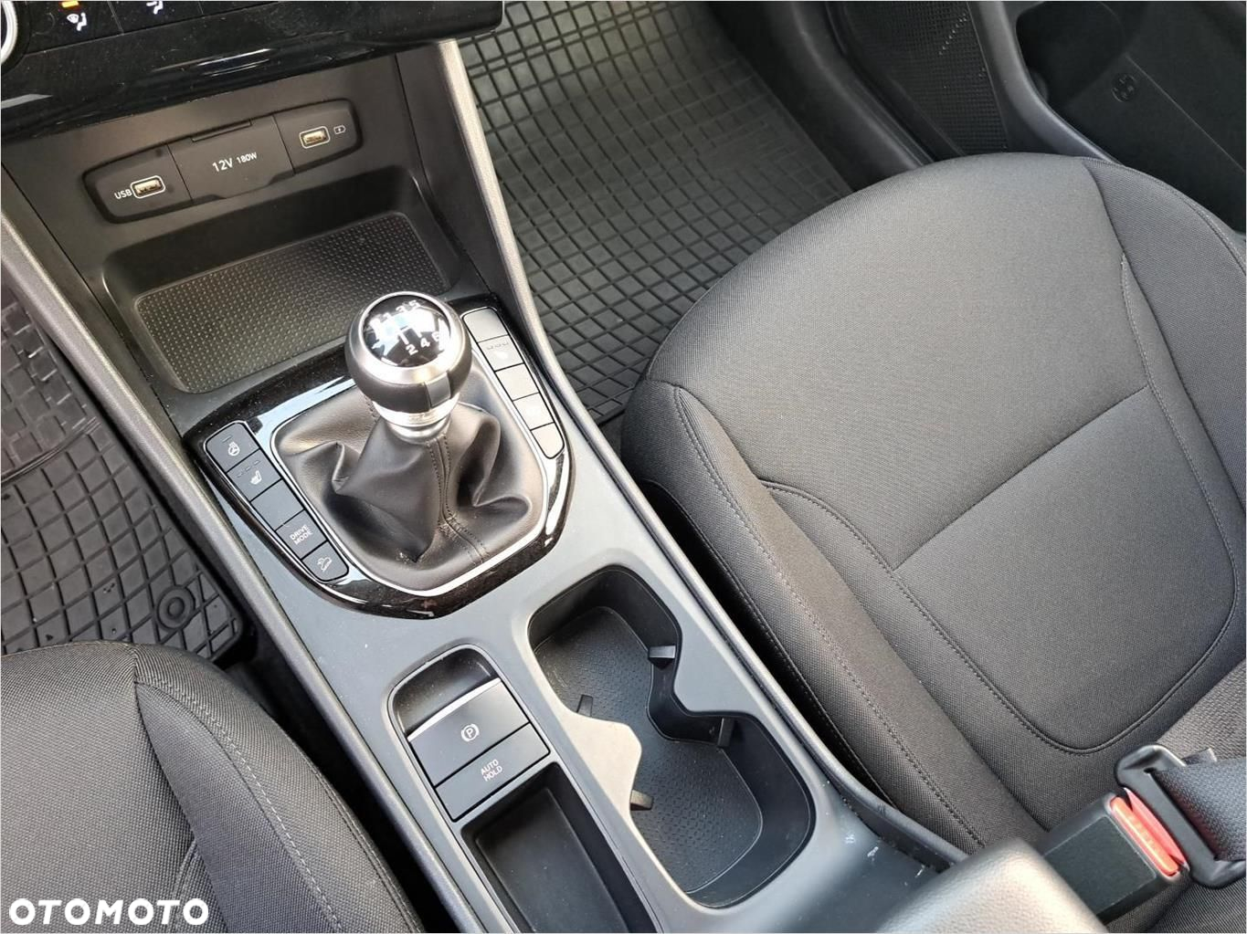 Hyundai Tucson - 12