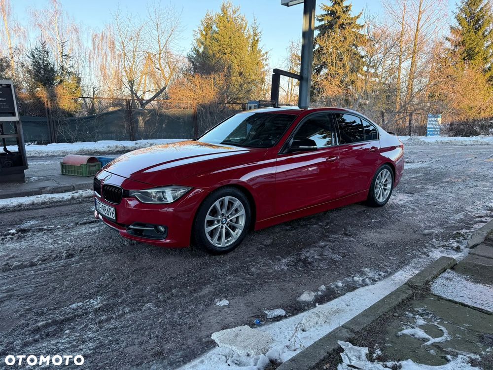 BMW Seria 3 335i Sport Line - 12