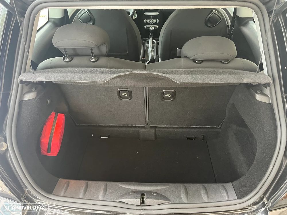 MINI 3 Portas One 1.4 - 22