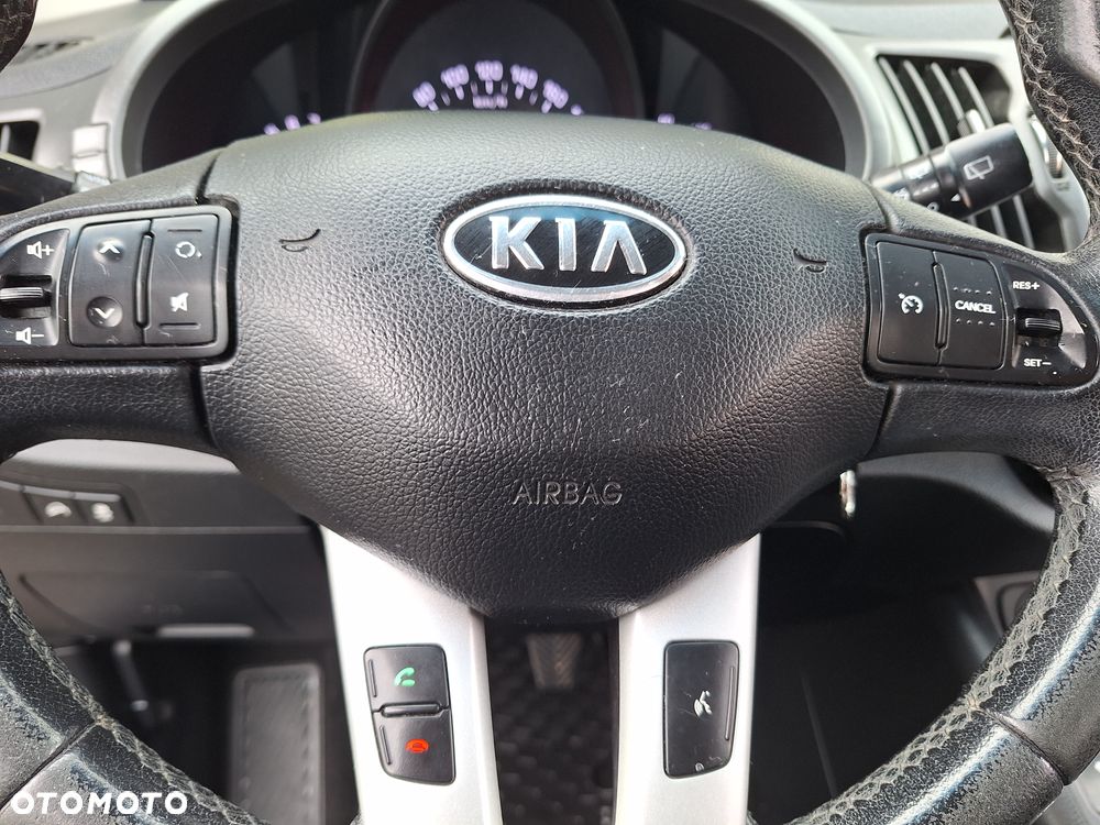Kia Sportage - 16