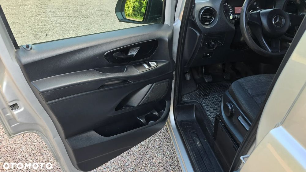 Mercedes-Benz Vito CDI Tourer Pro 447.703 - 13