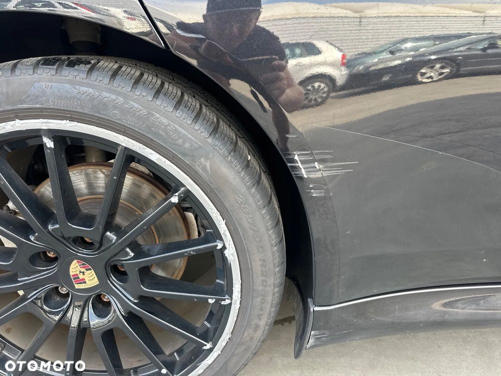 Porsche Panamera 4S - 12