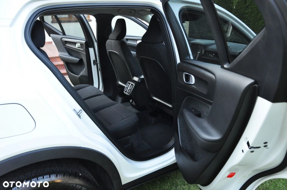 Volvo XC 40 D3 - 8