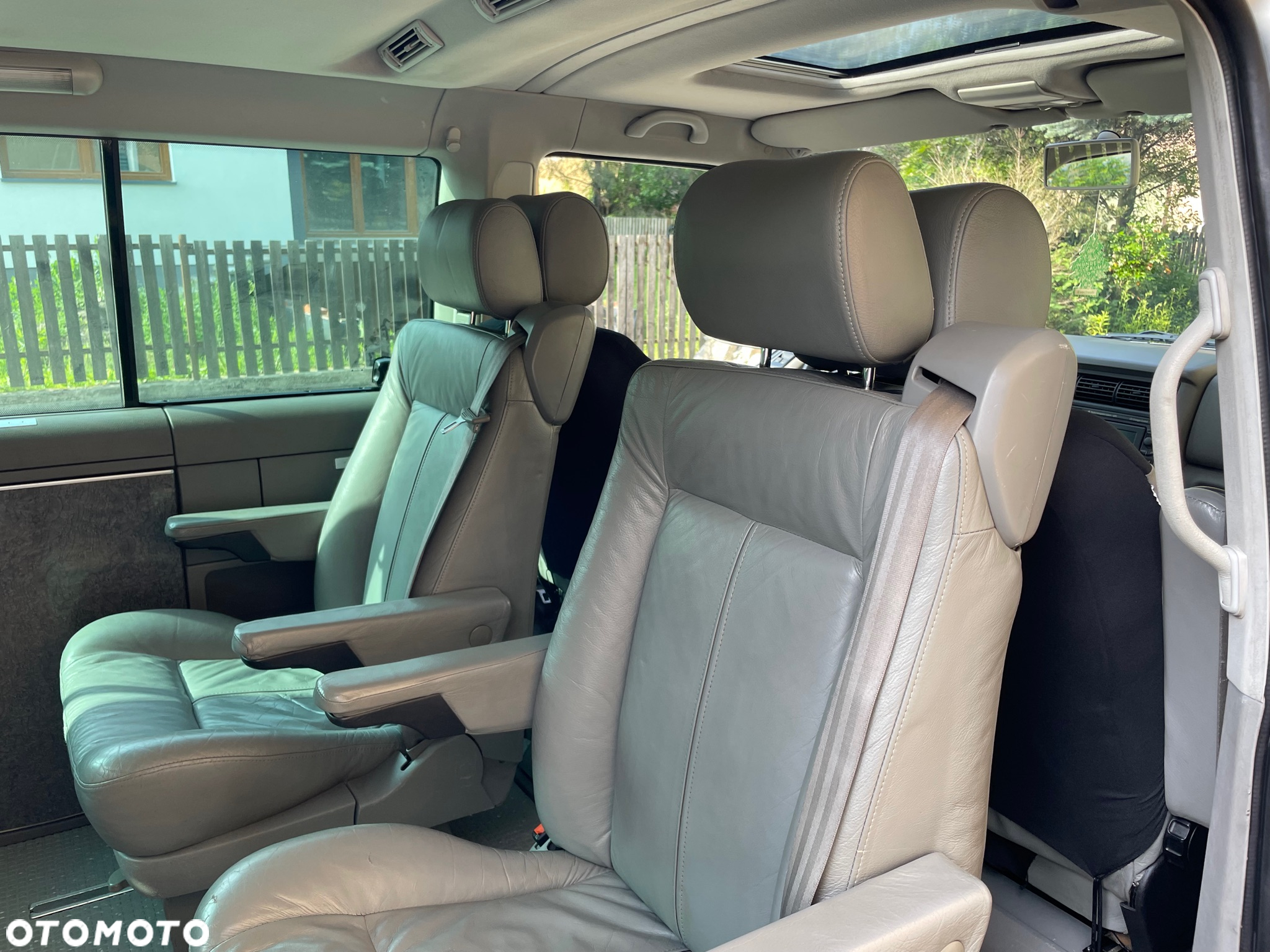 Volkswagen Multivan TDI syncro - 10