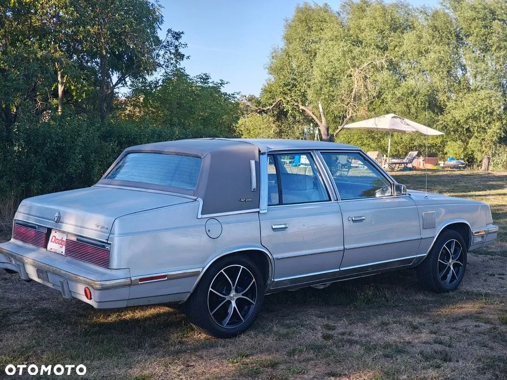 Chrysler New Yorker - 12