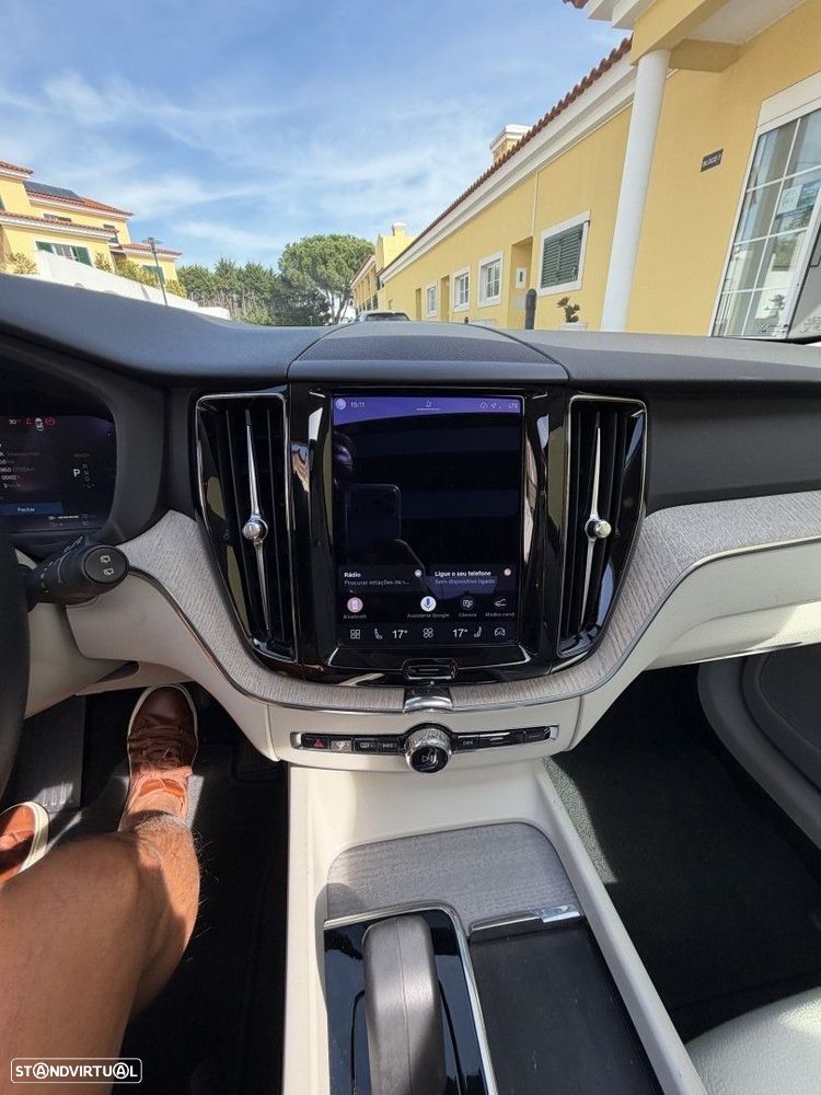 Volvo XC 60 2.0 T6 PHEV Inscription Expression AWD - 42