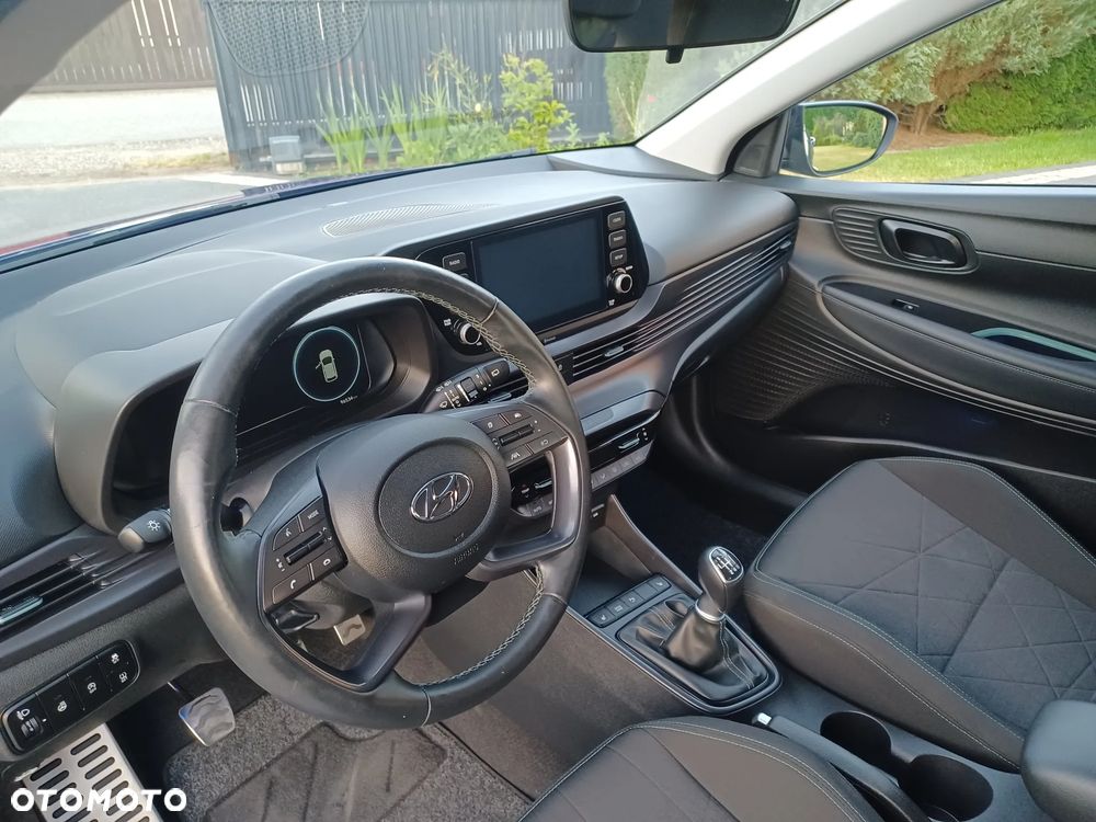 Hyundai Bayon 1.0 T-GDI 48V-Hybrid Intro - 6
