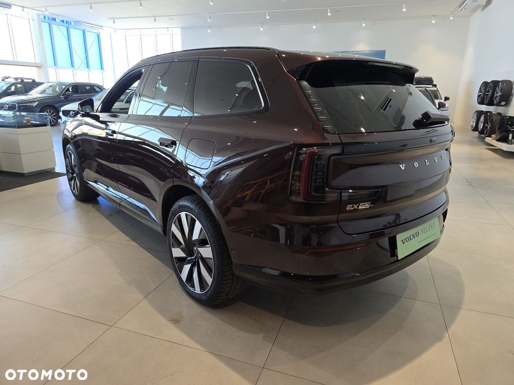 Volvo EX90 - 7