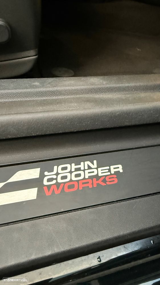MINI 3 Portas Cooper SE JCW M - 26