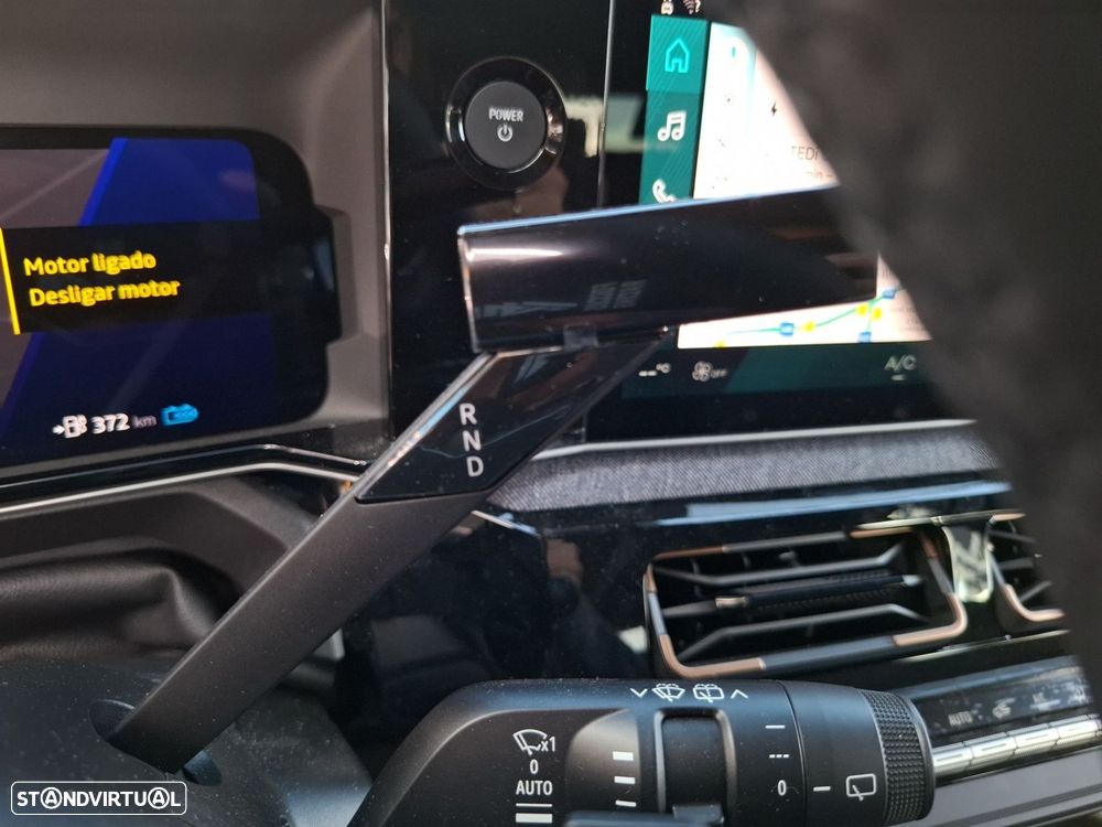 Renault 4 52 kWh Techno Autonomia Conforto — fotografia 17