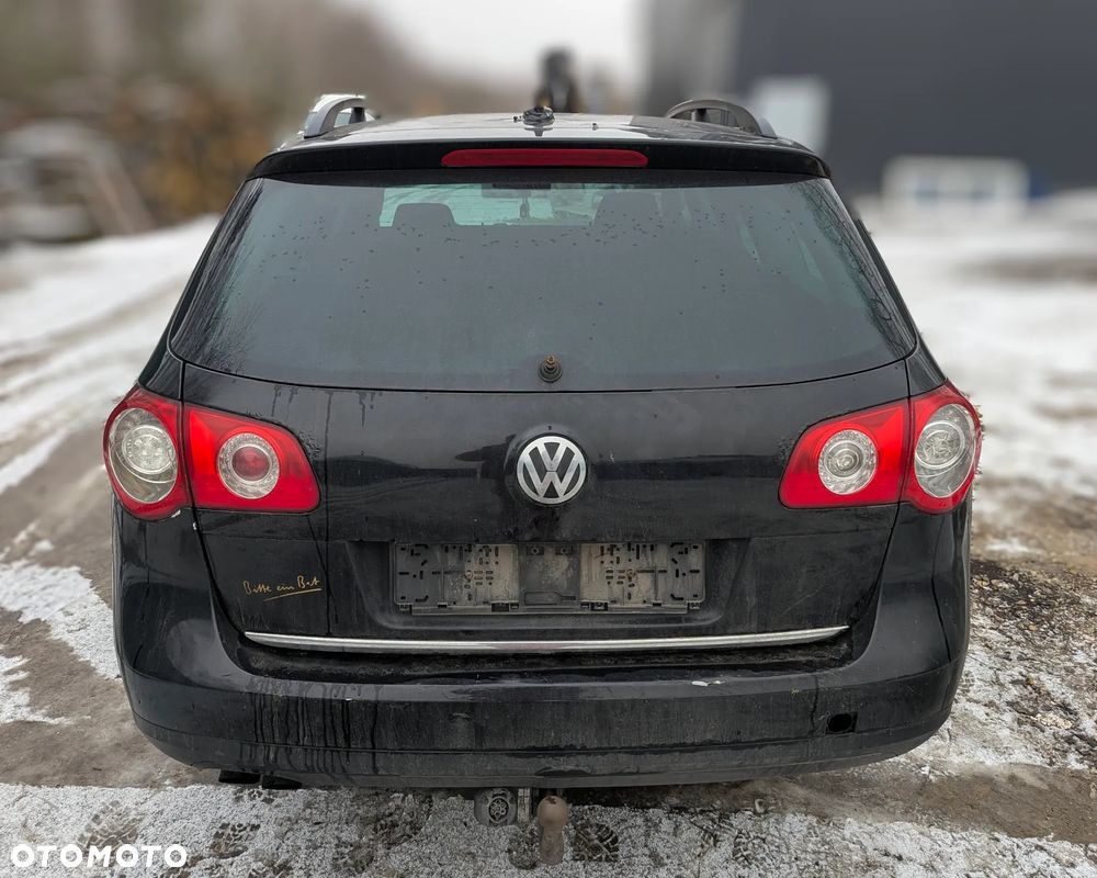 VW Passat B6 kombi 2.0 BMP L041 na części - 6