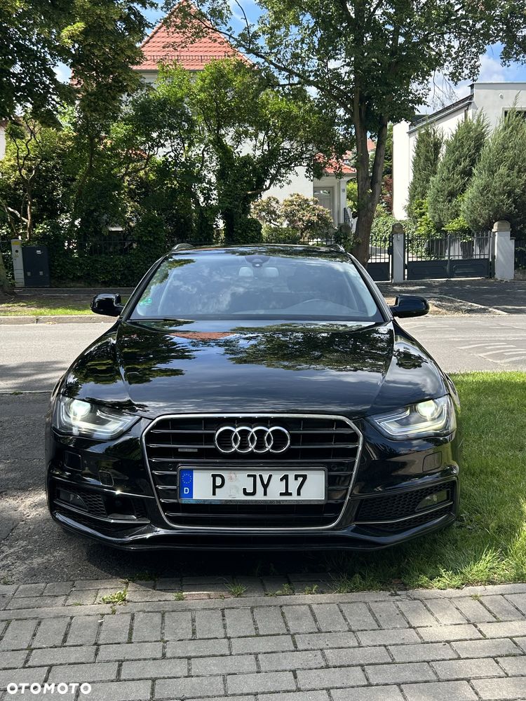 Audi A4 Avant - 1