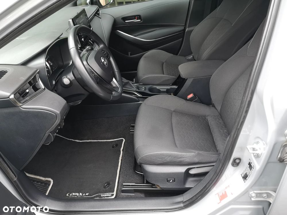 Toyota Corolla 1.8 Hybrid Active - 20