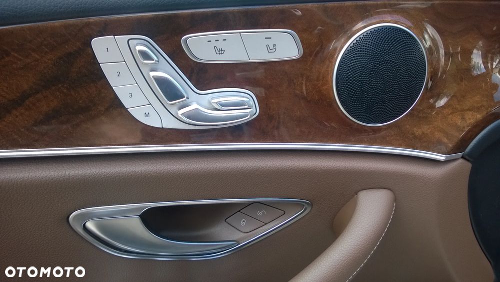 Mercedes-Benz Klasa E 350 d 4Matic 9G-TRONIC Exclusive - 14