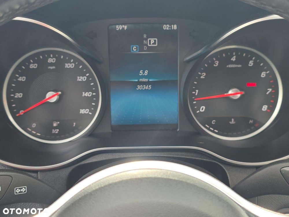Mercedes-Benz GLC 300 4Matic 9G-TRONIC AMG Line - 6