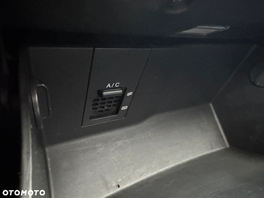 Kia Ceed 1.6 CVVT Spirit - 19