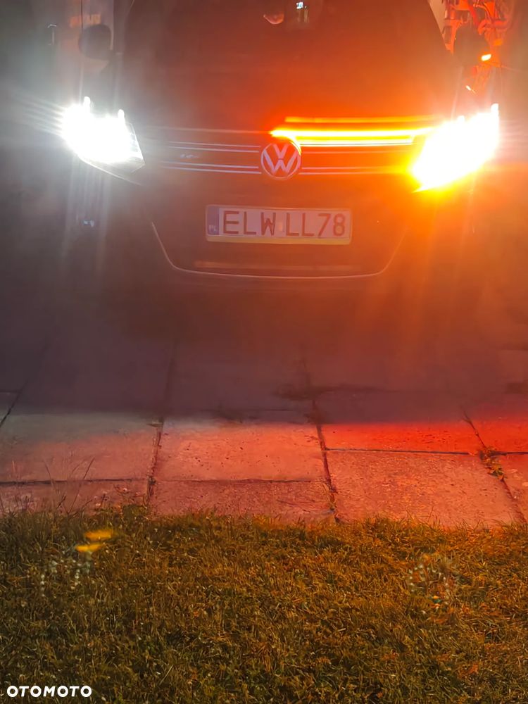 Volkswagen Tiguan - 15
