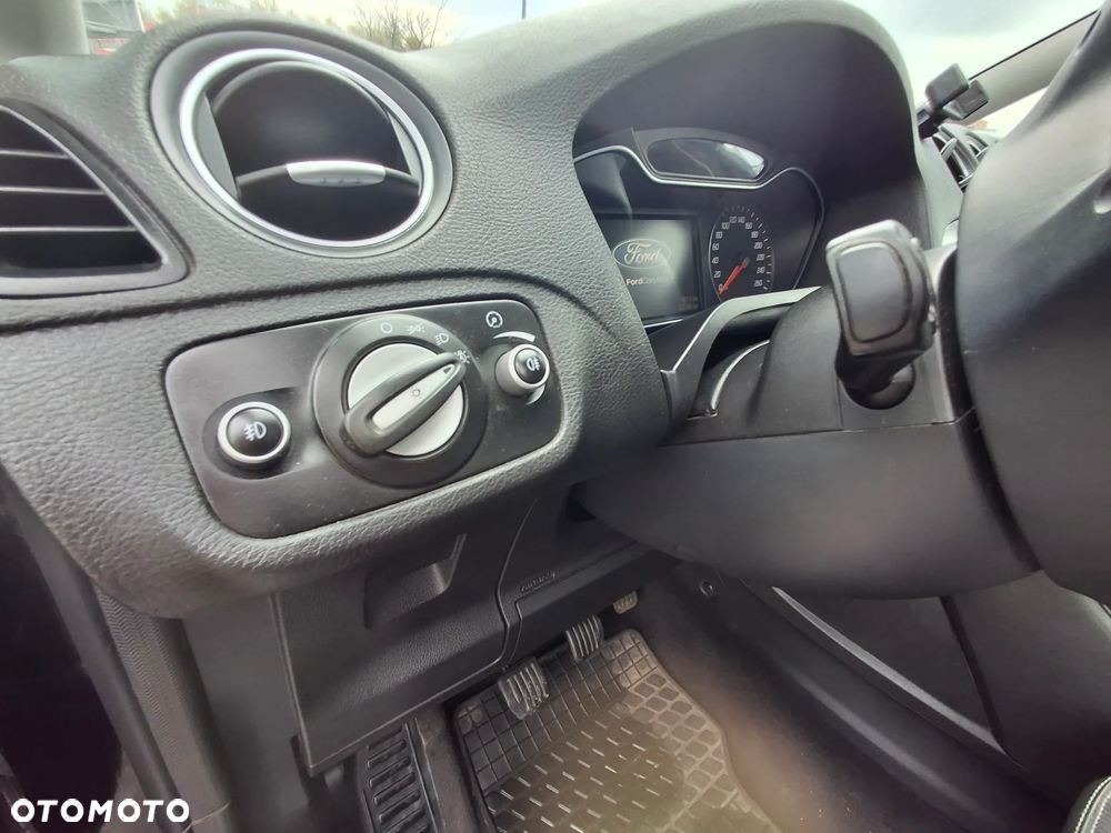 Ford S-Max 2.0 TDCi DPF Titanium X - 11