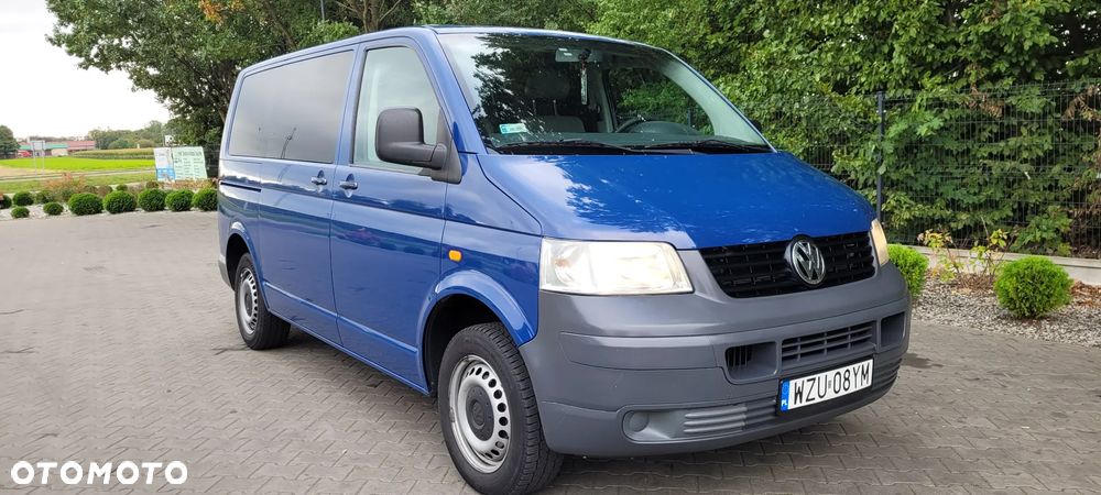 Volkswagen Transporter - 1