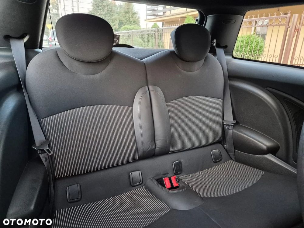 MINI Cooper S Standard - 10