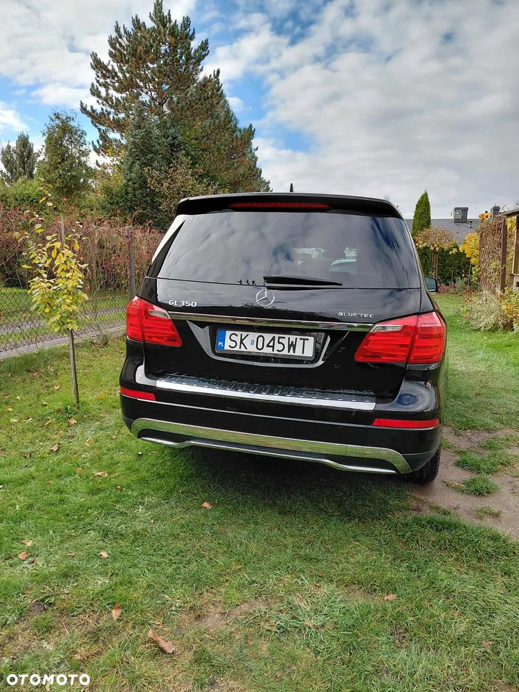 Mercedes-Benz GL 350 BlueTec 4-Matic - 4
