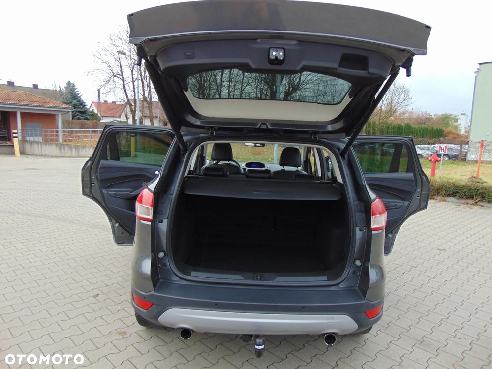 Ford Kuga 1.5 EcoBoost 2x4 Titanium - 30