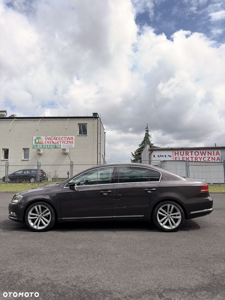 Volkswagen Passat 2.0 TDI DPF Highline DSG - 12