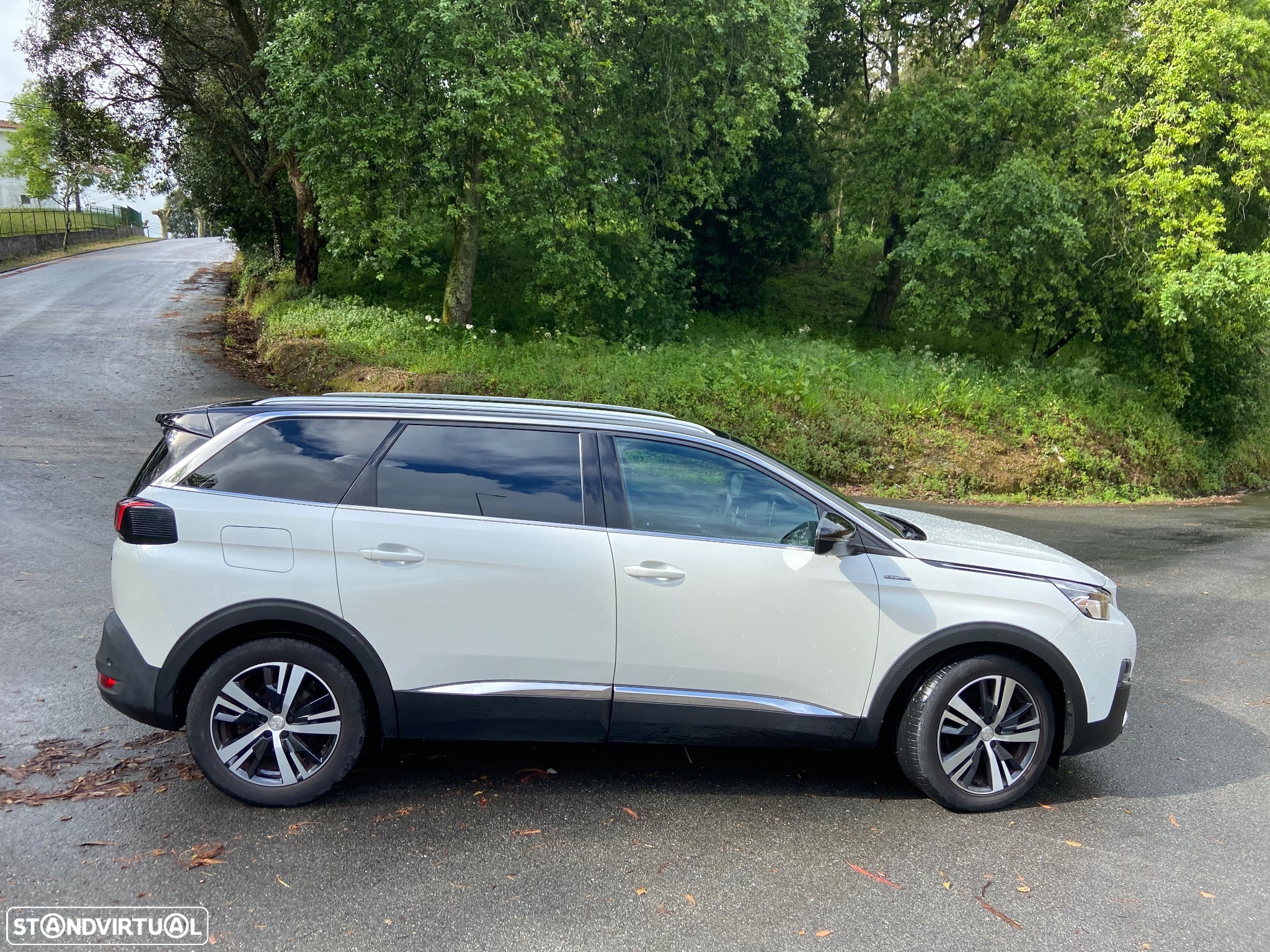 Peugeot 5008 1.2 PureTech GT Line - 3