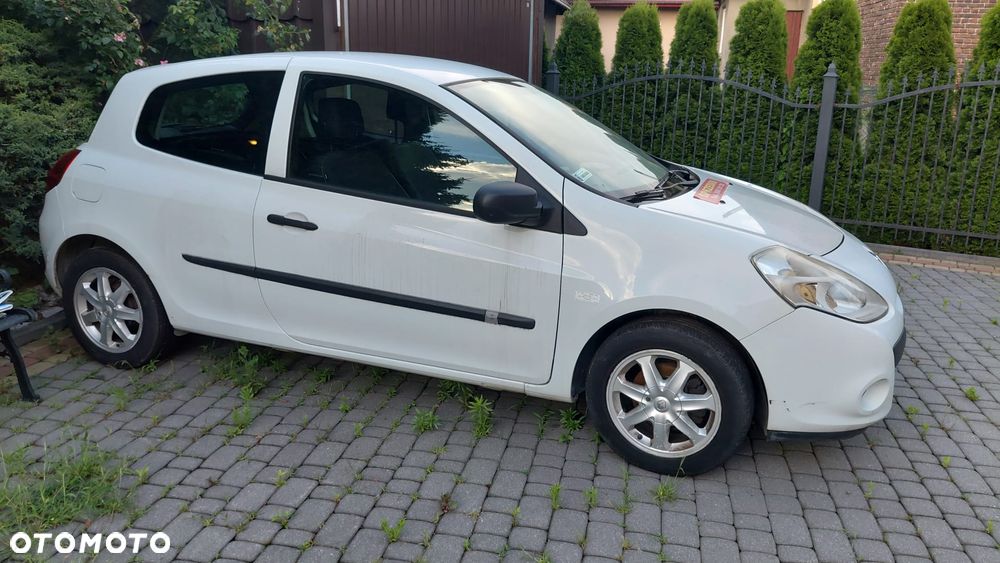 Renault Clio 1.5 dCi 75 Expression - 2