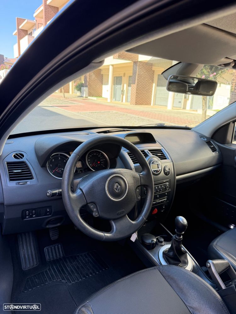 Renault Mégane Break 1.5 dCi Privilège - 9