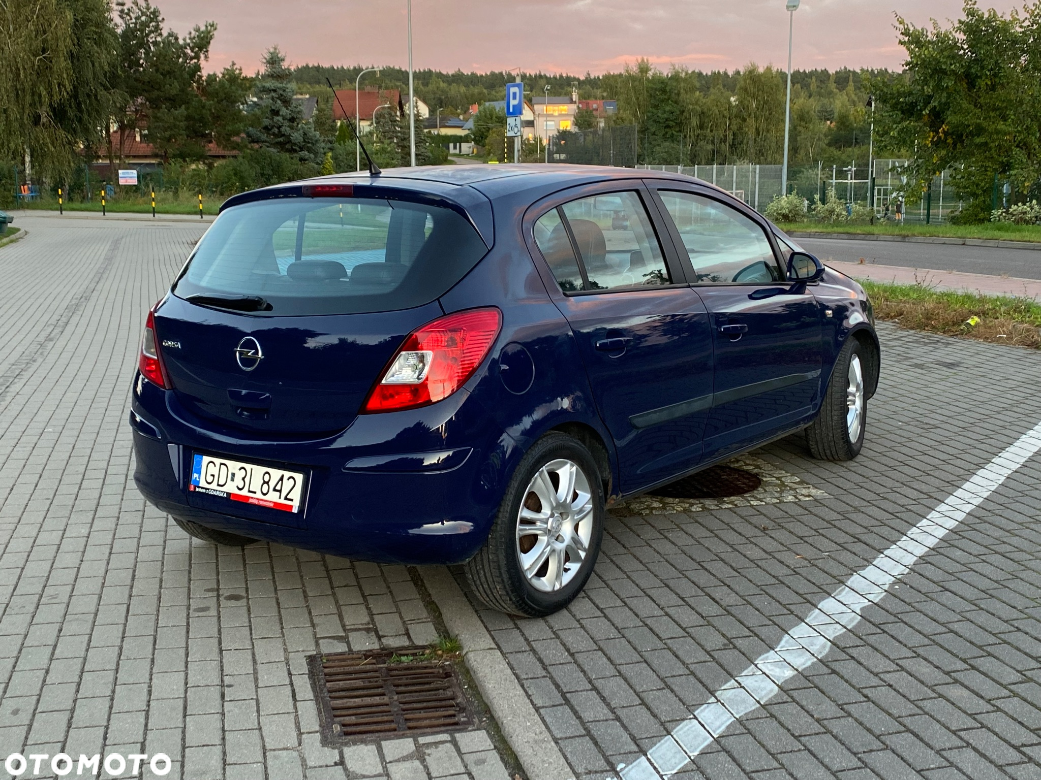Opel Corsa 1.2 16V Cosmo - 5
