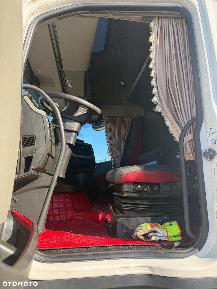 Volvo FH460 - 13
