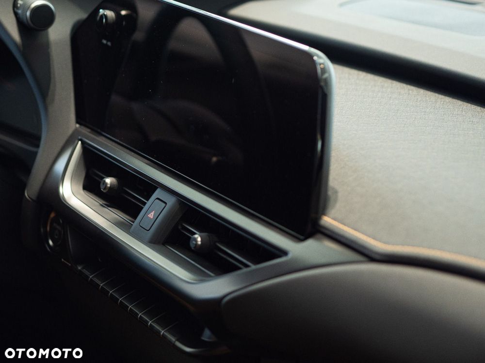 Lexus UX 300h F Sport Design - 9