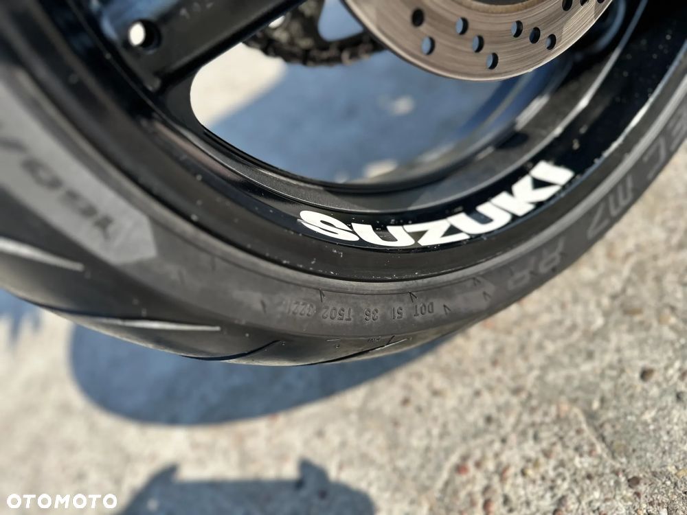 Suzuki GSX - 15