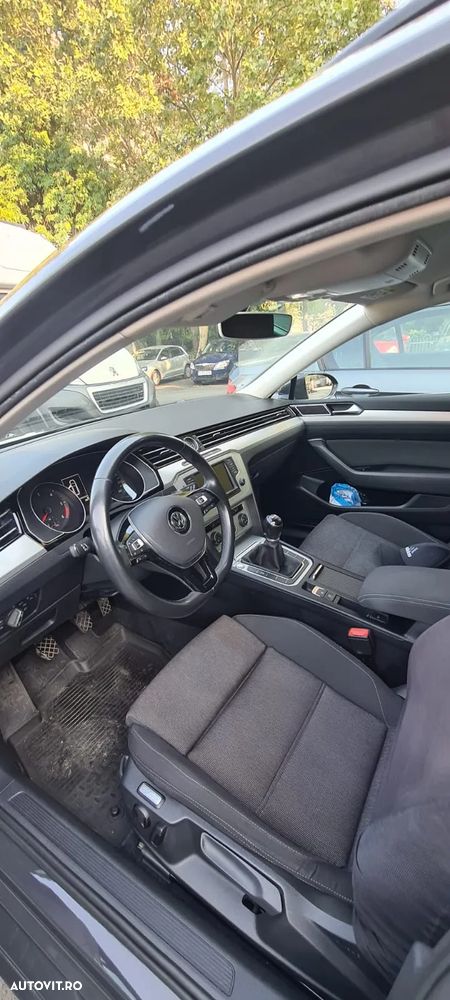 Volkswagen Passat Variant 2.0 TDI 4Motion Comfortline - 8