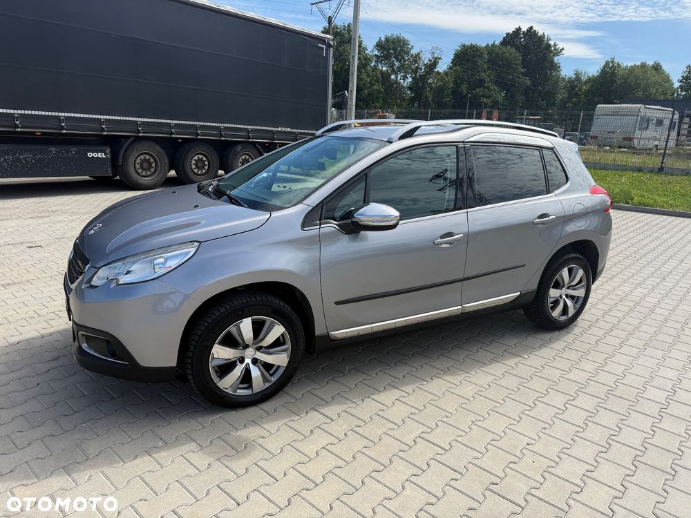 Peugeot 2008 1.6 VTi Style - 5