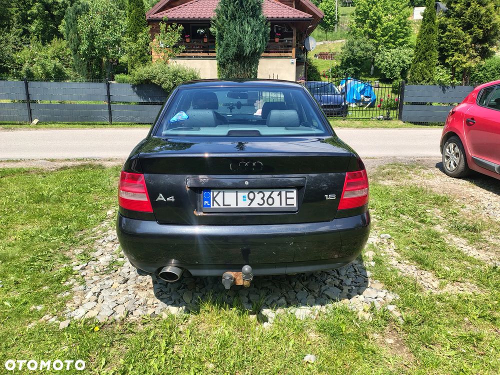 Audi A4 Avant - 4