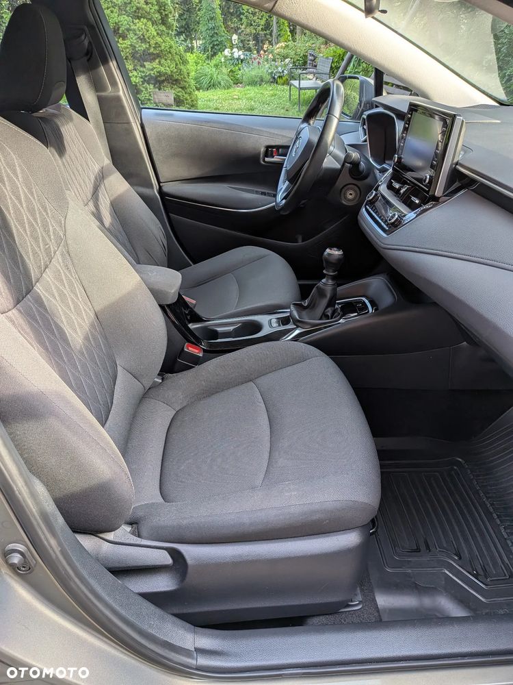 Toyota Corolla 1.5 Comfort - 12