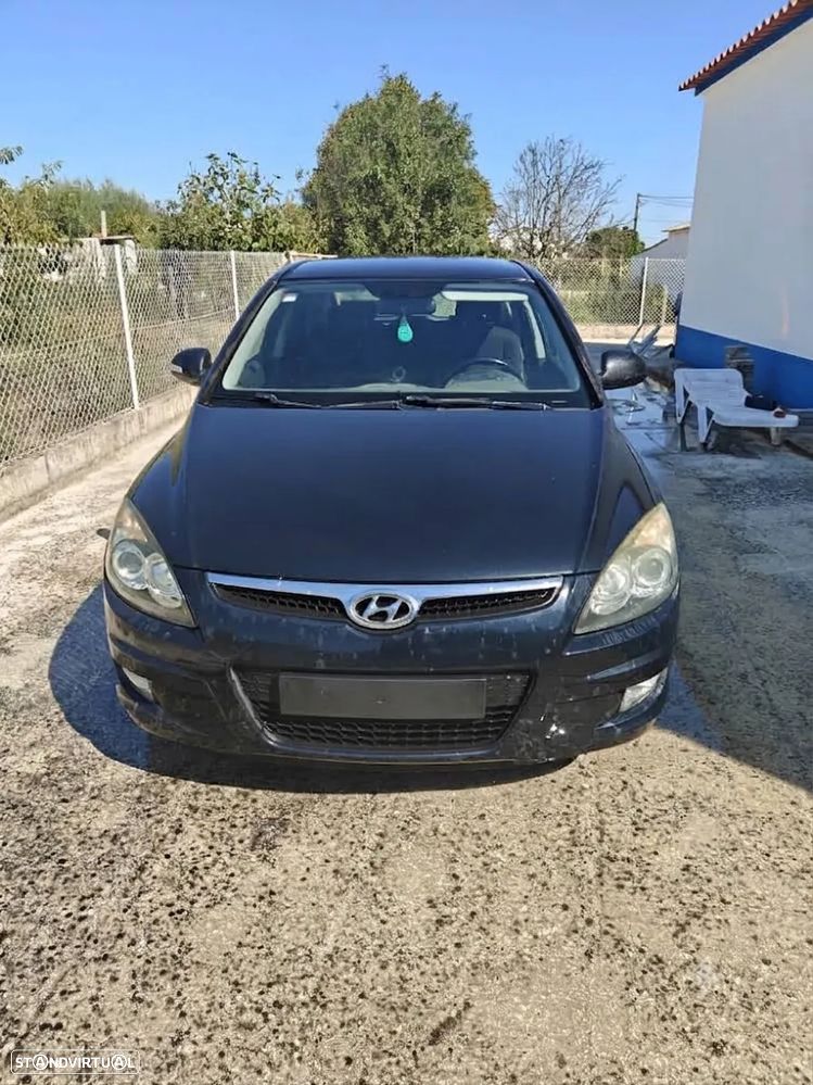 Hyundai i30 1.6 CRDi STyle CPF - 1
